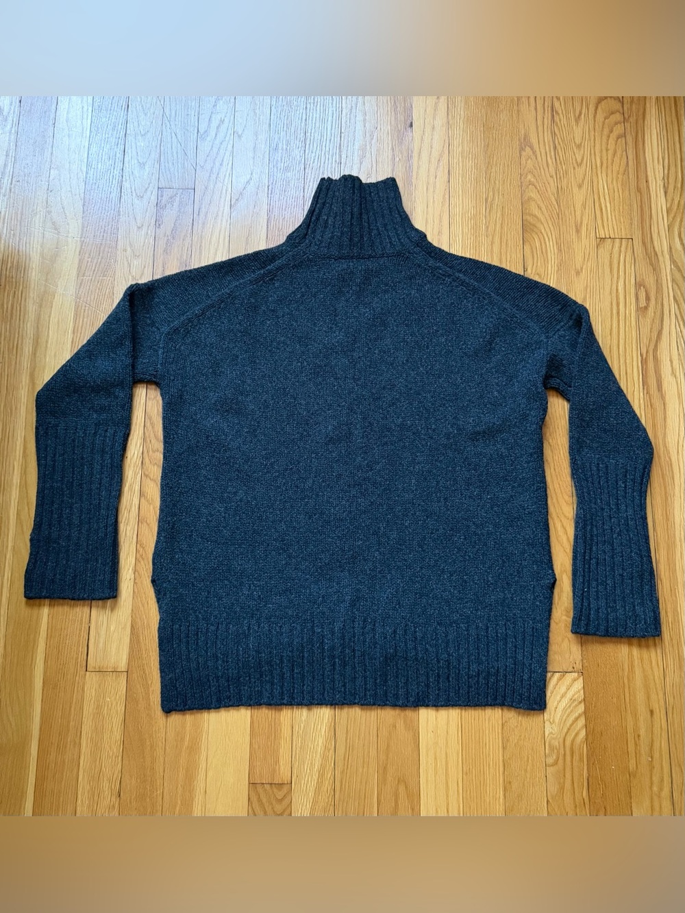 NWOT Zadig & Voltaire Alma We Heart Turtleneck Merino Wool Sweater - Picture 8 of 9